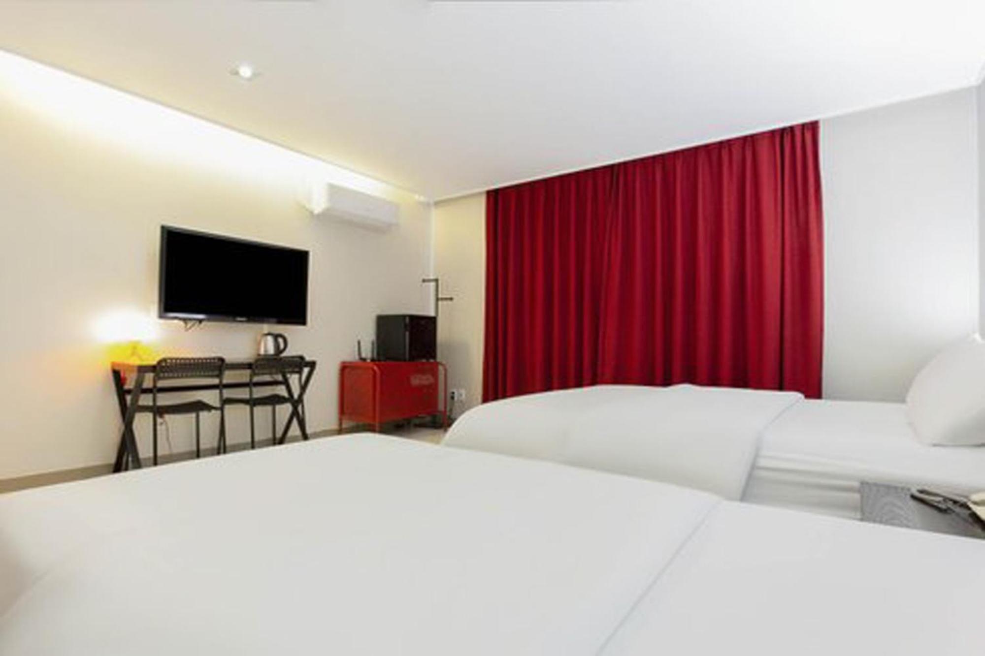 G Tourist Hotel Wolmido Incheon Exterior foto